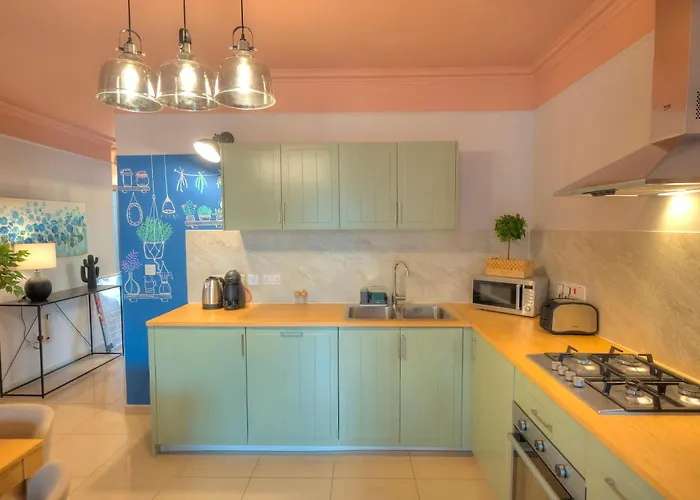 Beautifully Furnished, Cosy 2Bedroom Flat Goslm-12