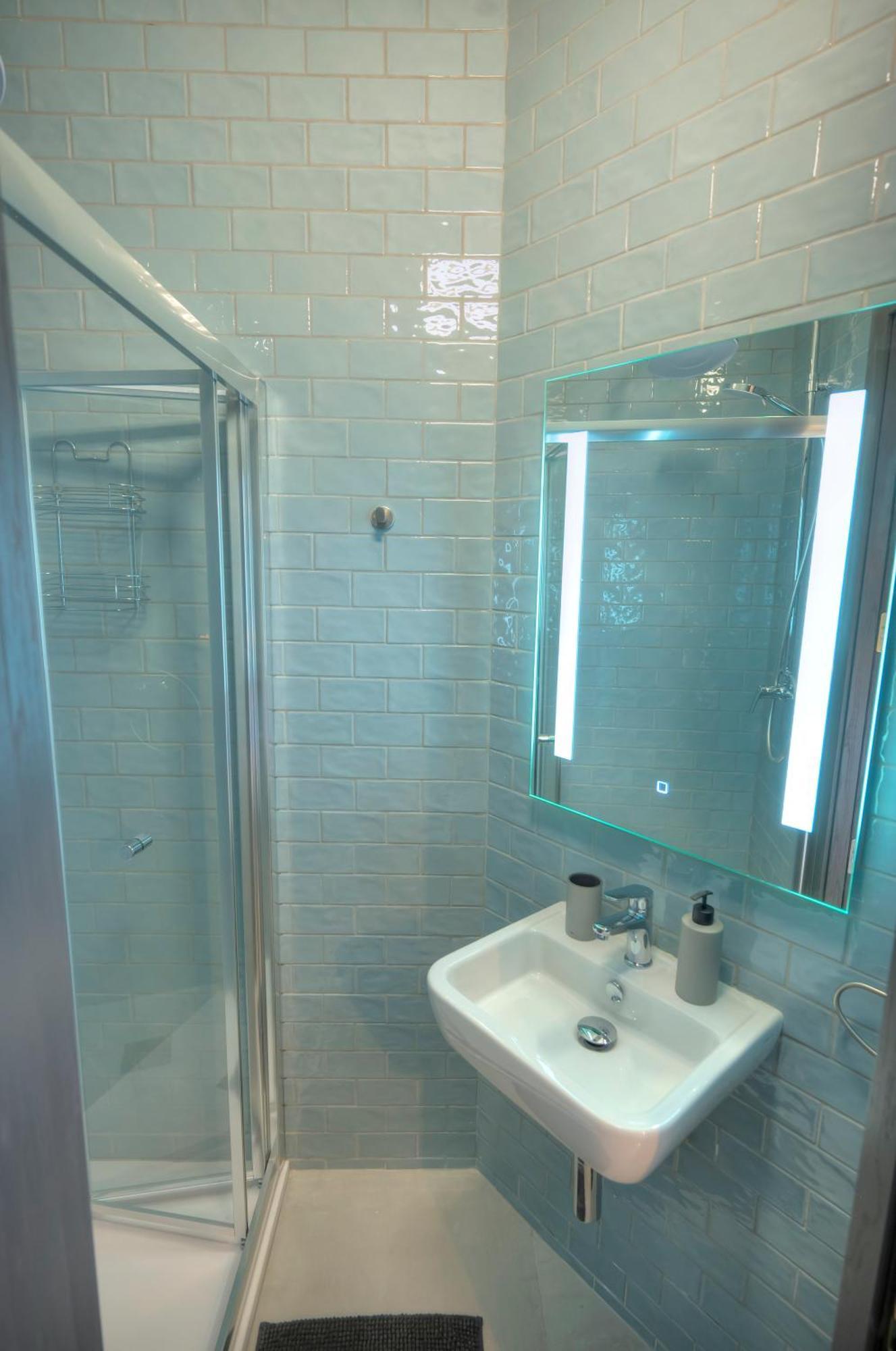 Beautifully Furnished, Cosy 2bedroom Flat Goslm-12 * Sliema